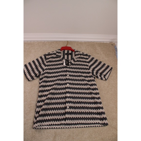 Ditch Plains Other - Ditch Plains Mens XL Black Zig Zag Crotched Woven‎ Short Sleeve Button Shirt NEW